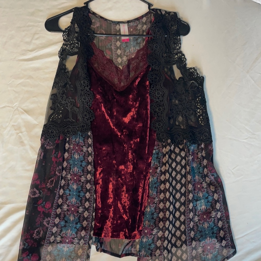 Medium two piece tank top